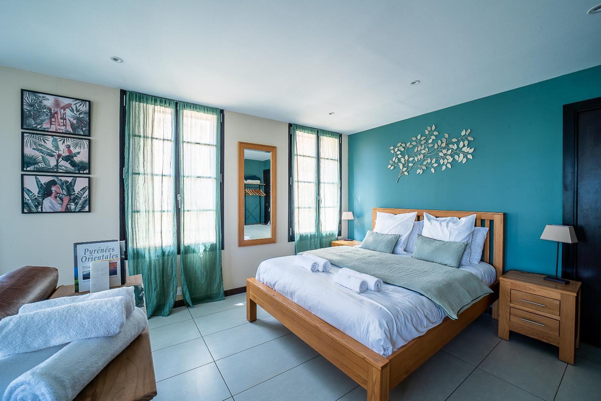 Suites Coronell D'En Vila Perpignan Bagian luar foto