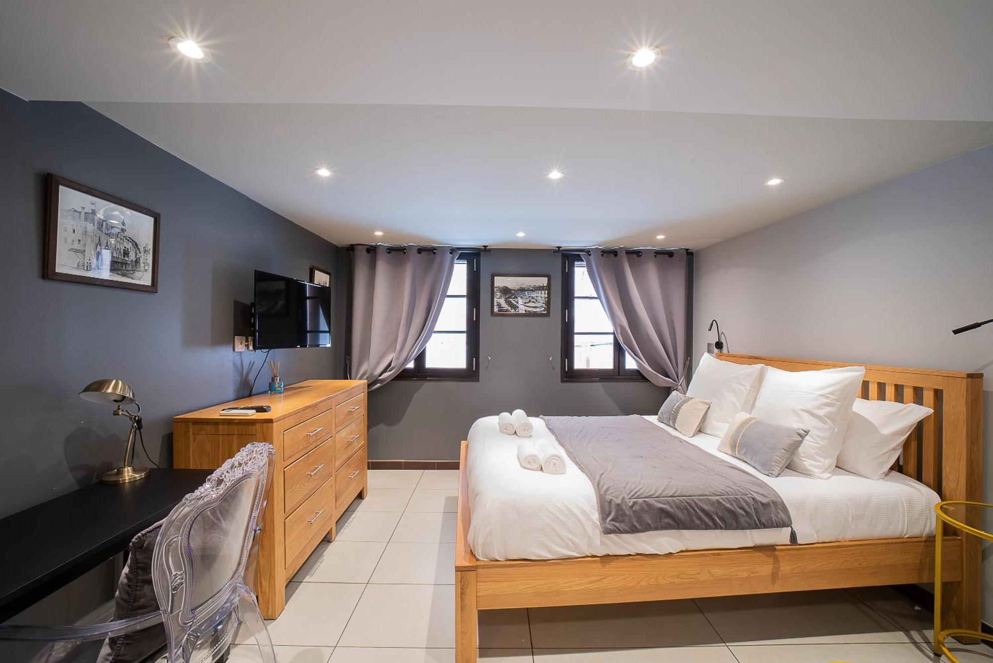 Suites Coronell D'En Vila Perpignan Bagian luar foto